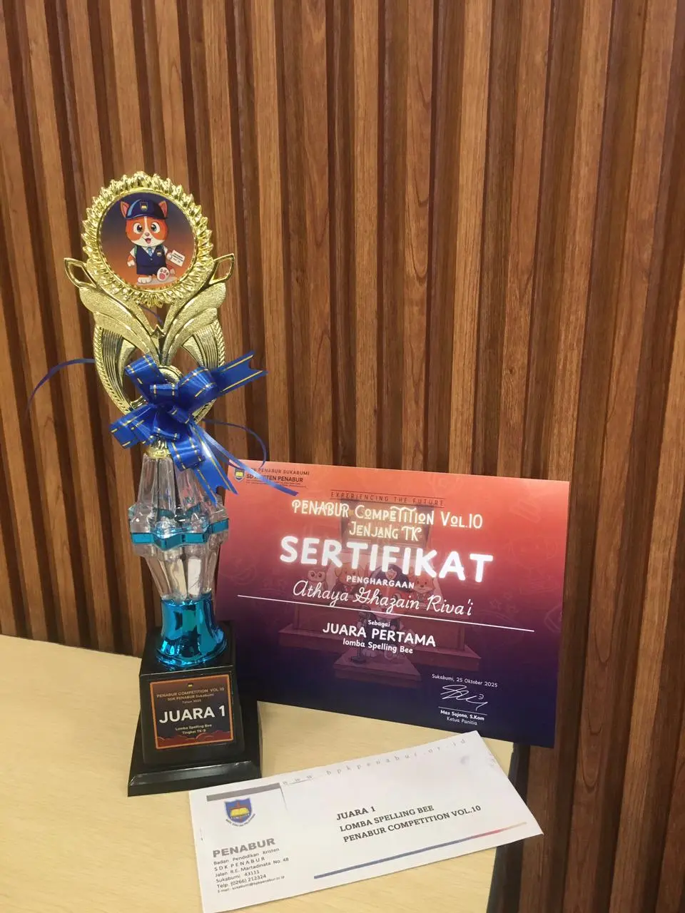 Ananda Athaya Ghazain Rifai Siswa Les Mqis Juara Spelling Bee Competion Satu